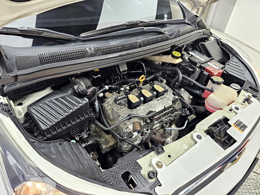 Chevrolet Spark - Vista 5