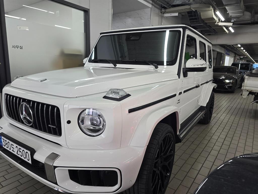 Mercedes Benz G Class (G Wagen) 2025 Blanco - Importación desde Corea - HF Imports Iquique - Foto 18