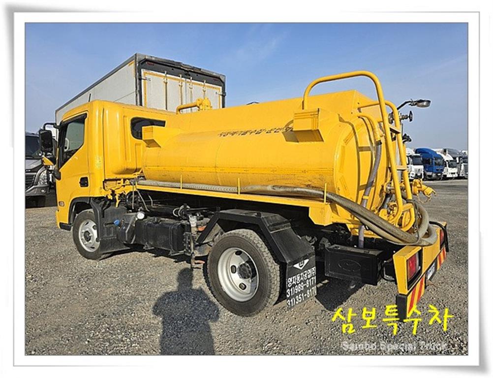 medium and large cargo Rory 2023 Amarillo - Importación desde Corea - HF Imports Iquique - Foto 15