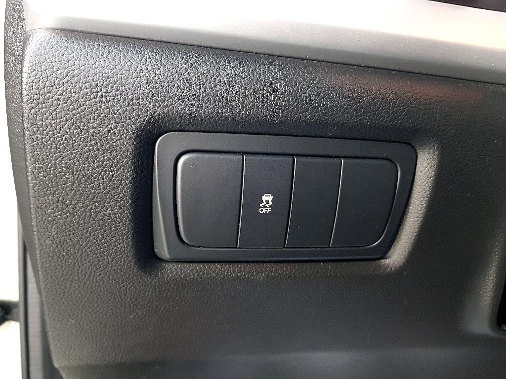 Ssangyong Korando - Vista 11