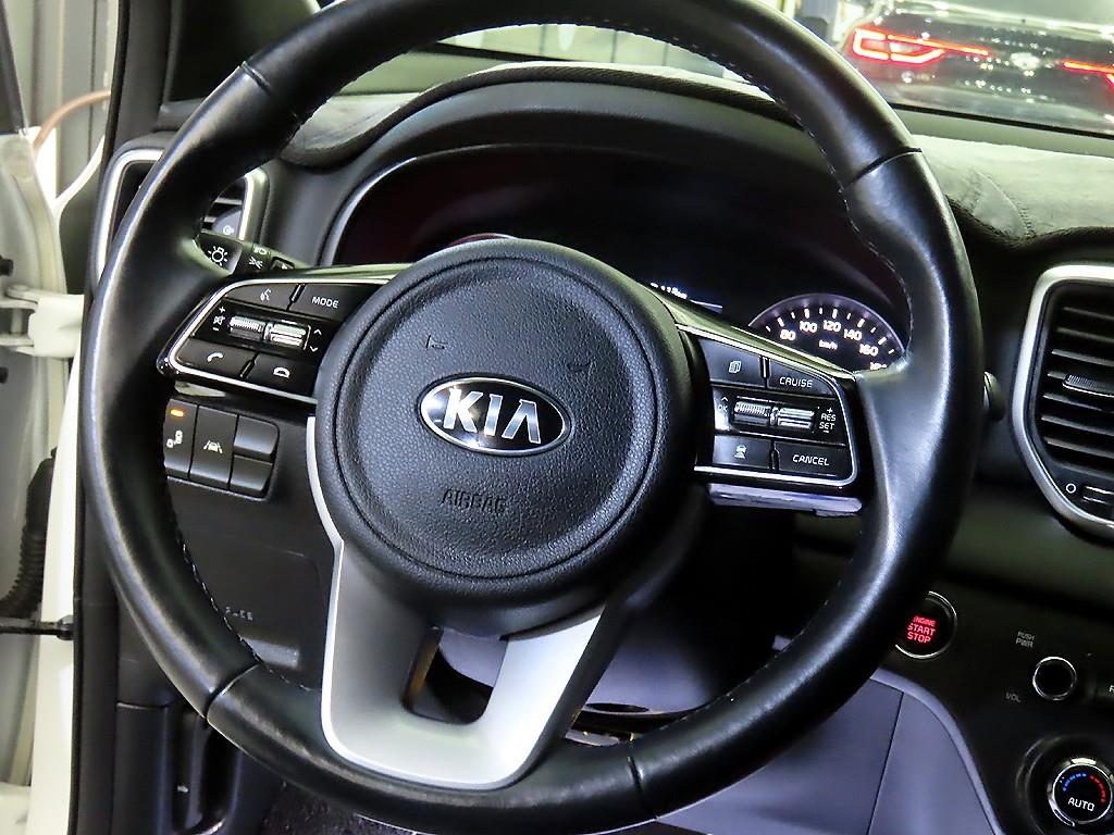 KIA Sportage - Vista 8