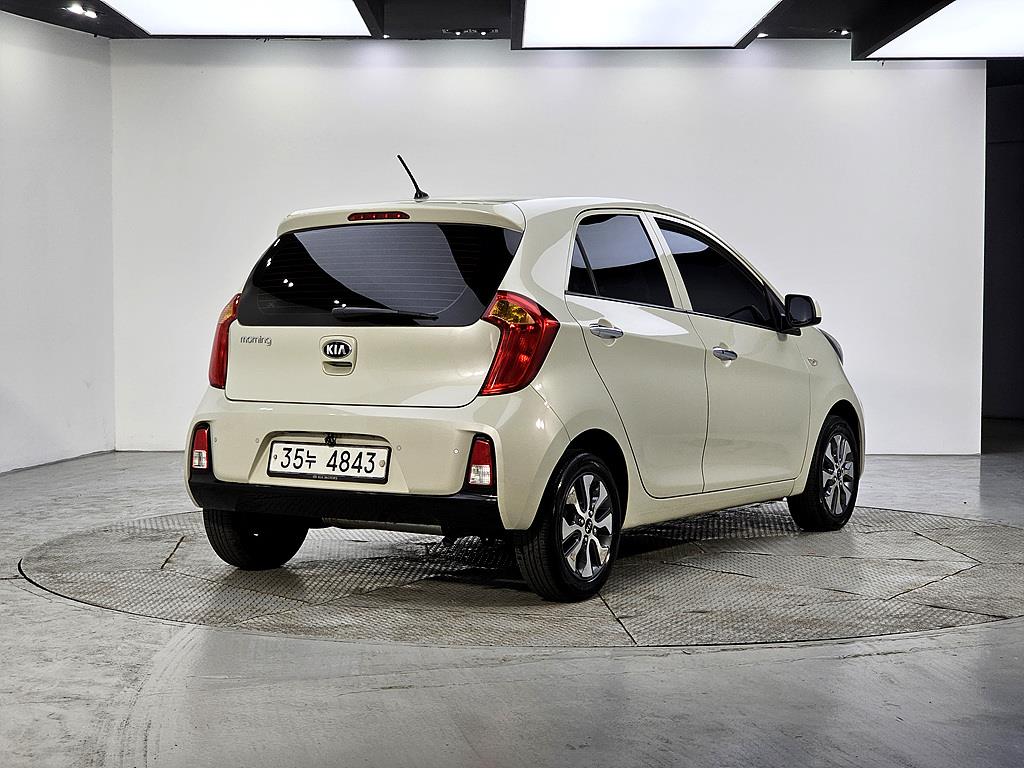 KIA Morning - Vista 3