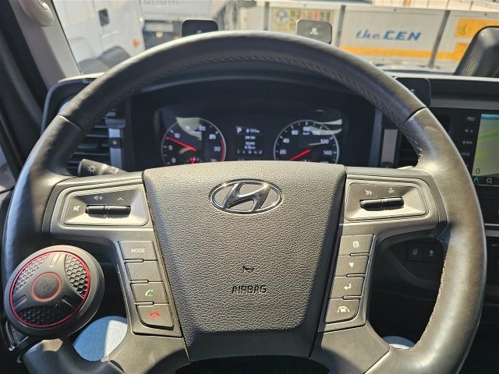 medium and large cargo truck 2023 Blanco - Importación desde Corea - HF Imports Iquique - Foto 13