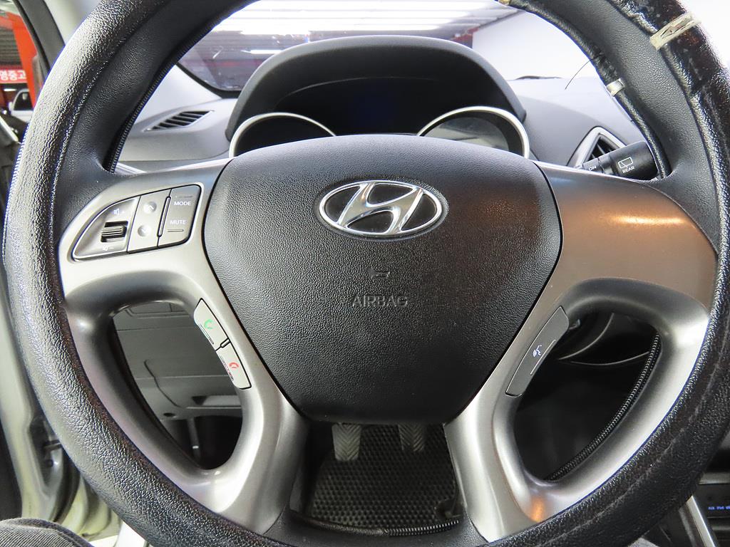 HYUNDAI Tucson - Vista 12