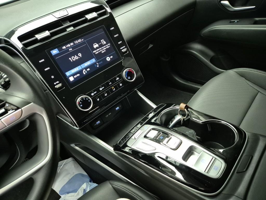 HYUNDAI Tucson - Vista 10