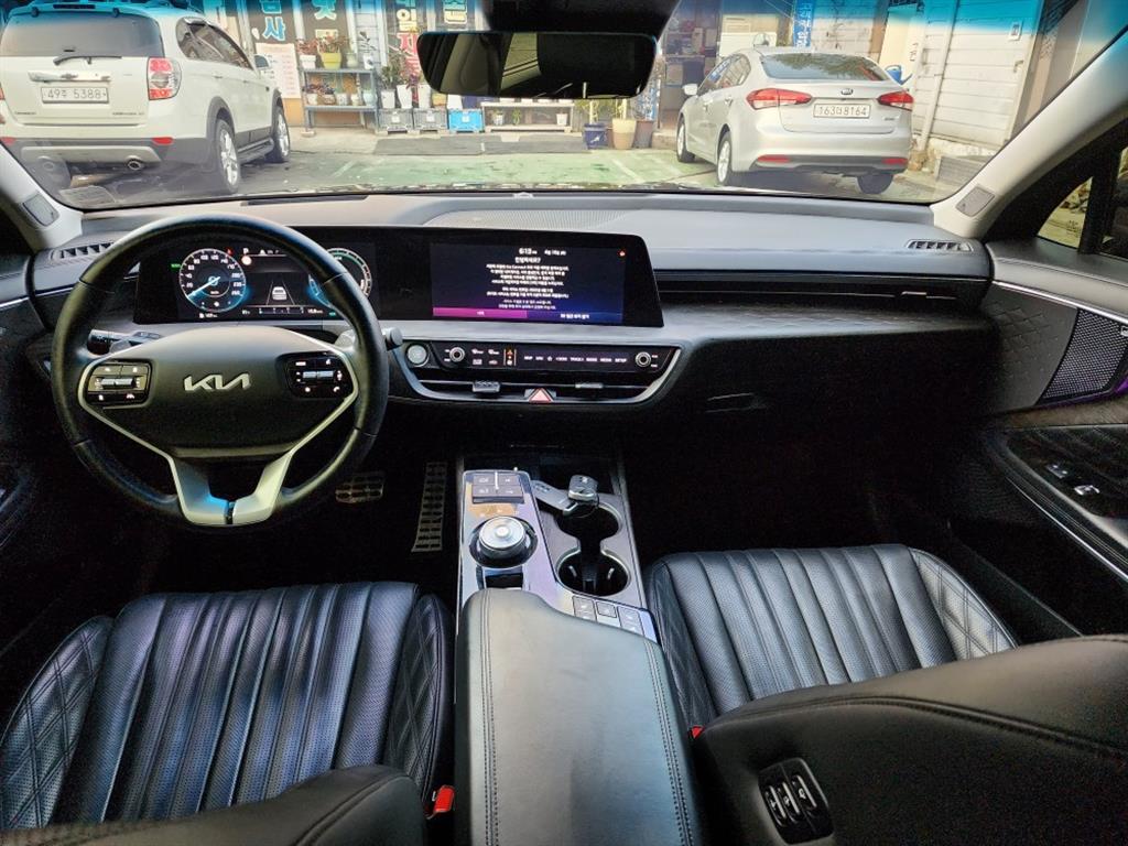 KIA K8 - Vista 11