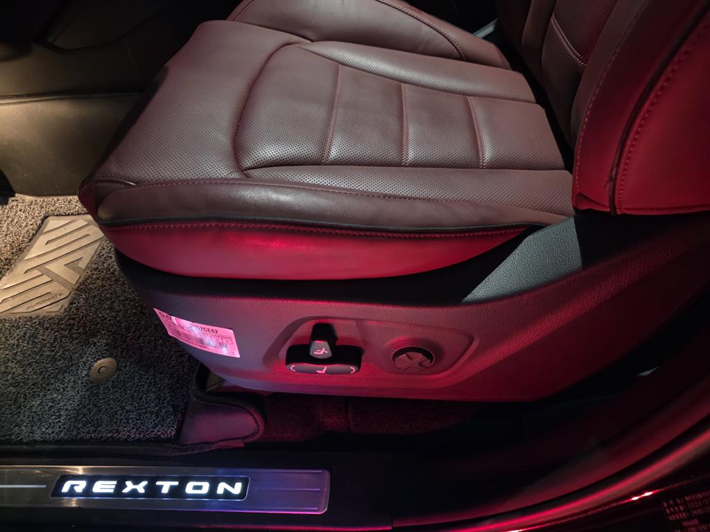 Ssangyong Rexton - Vista 11