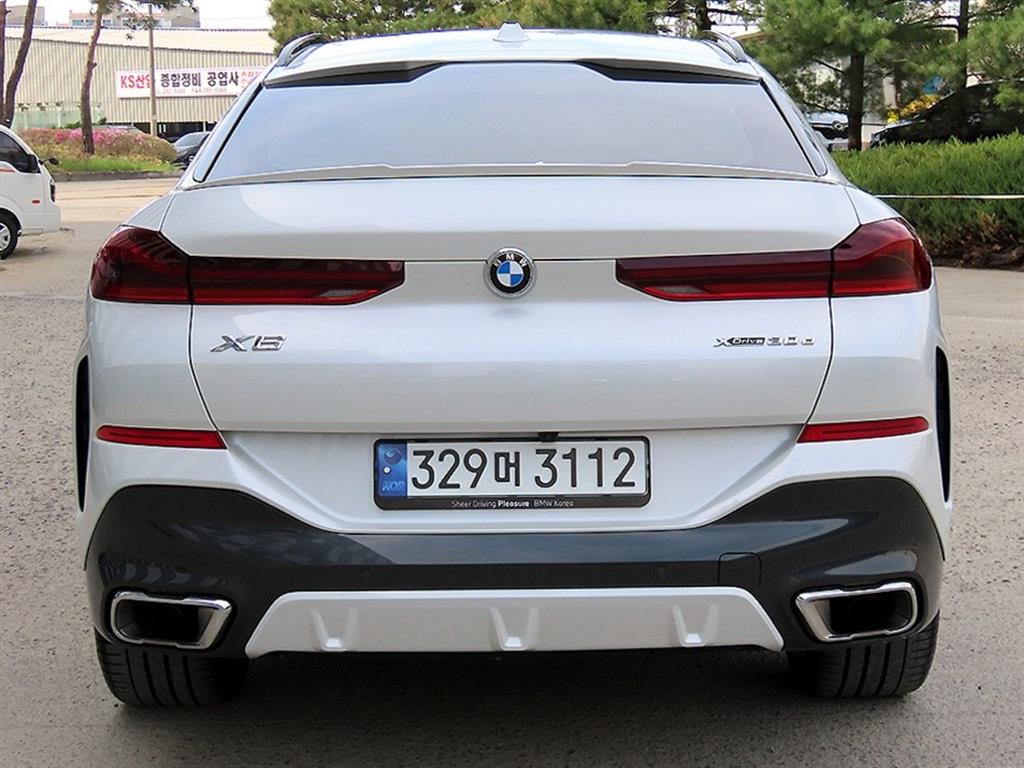 BMW X6 - Vista 4
