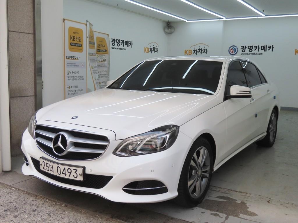 Mercedes Benz E class - Vista 2