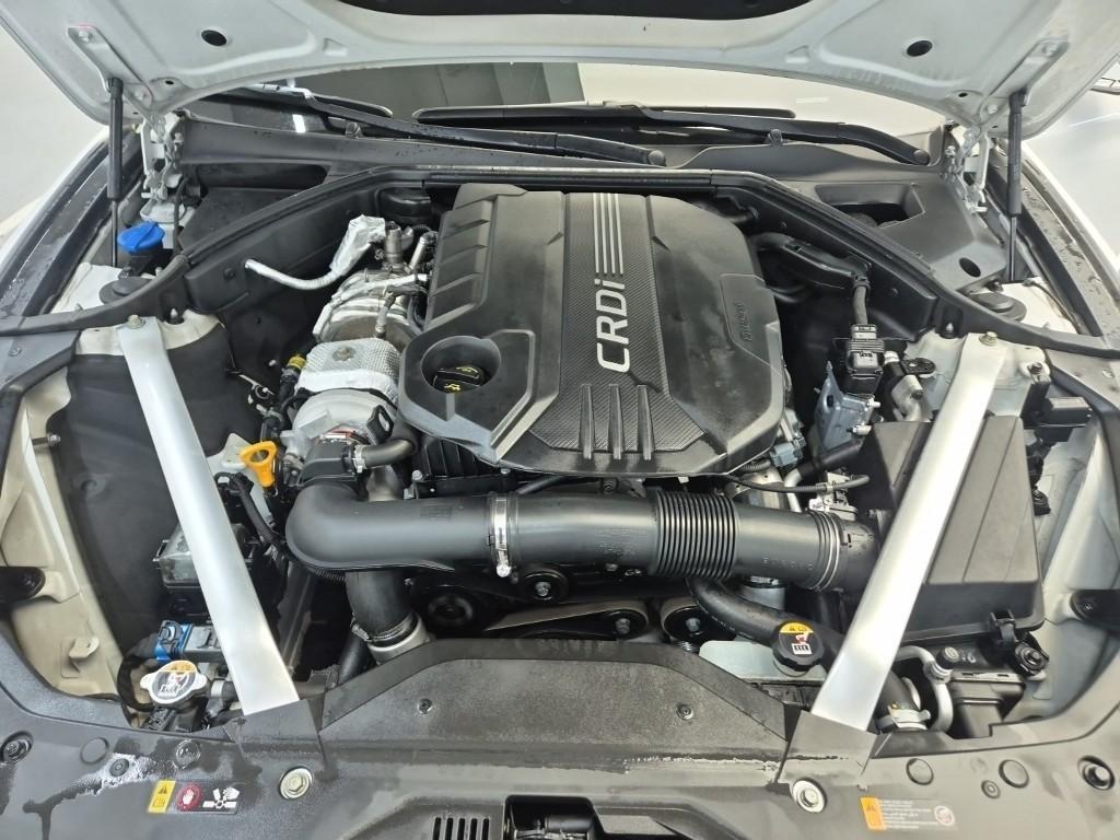 Genesis G70 - Vista 5