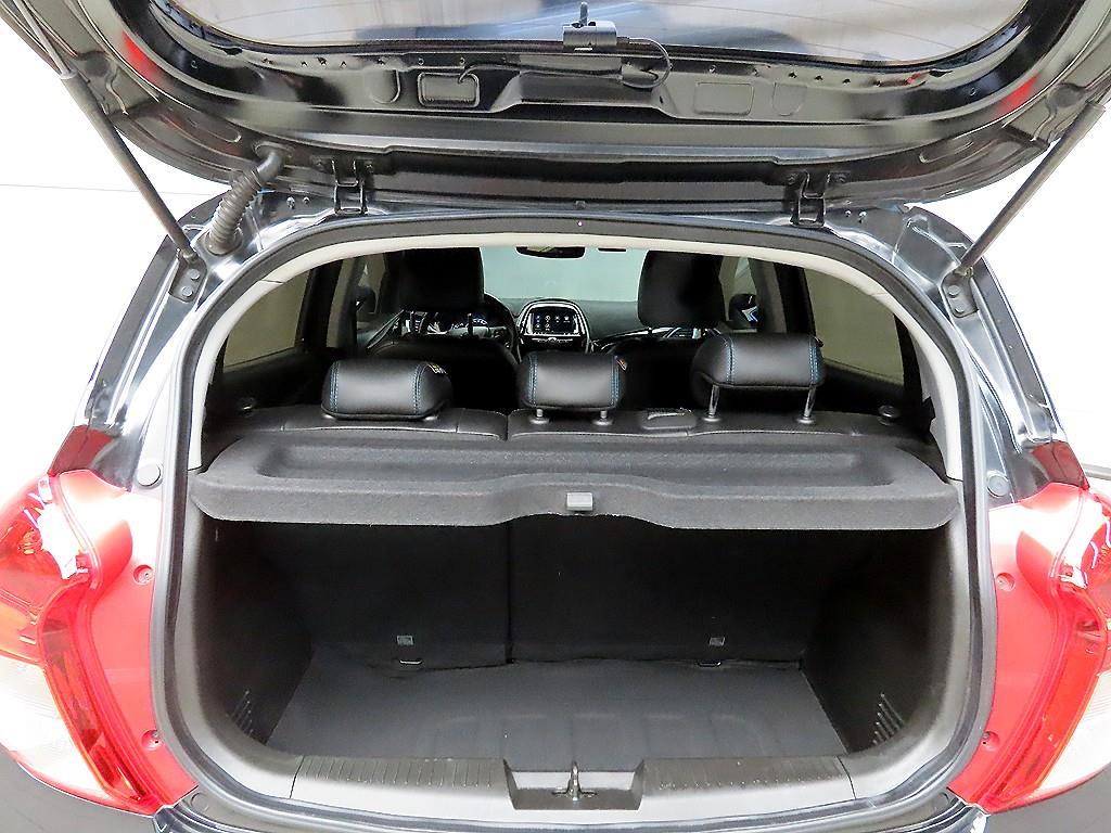 Chevrolet Spark 2019 Negro - Importación desde Corea - HF Imports Iquique - Foto 18