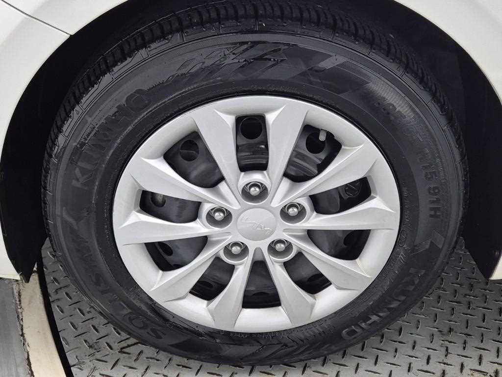 KIA K3 2022 Blanco - Importación desde Corea - HF Imports Iquique - Foto 18