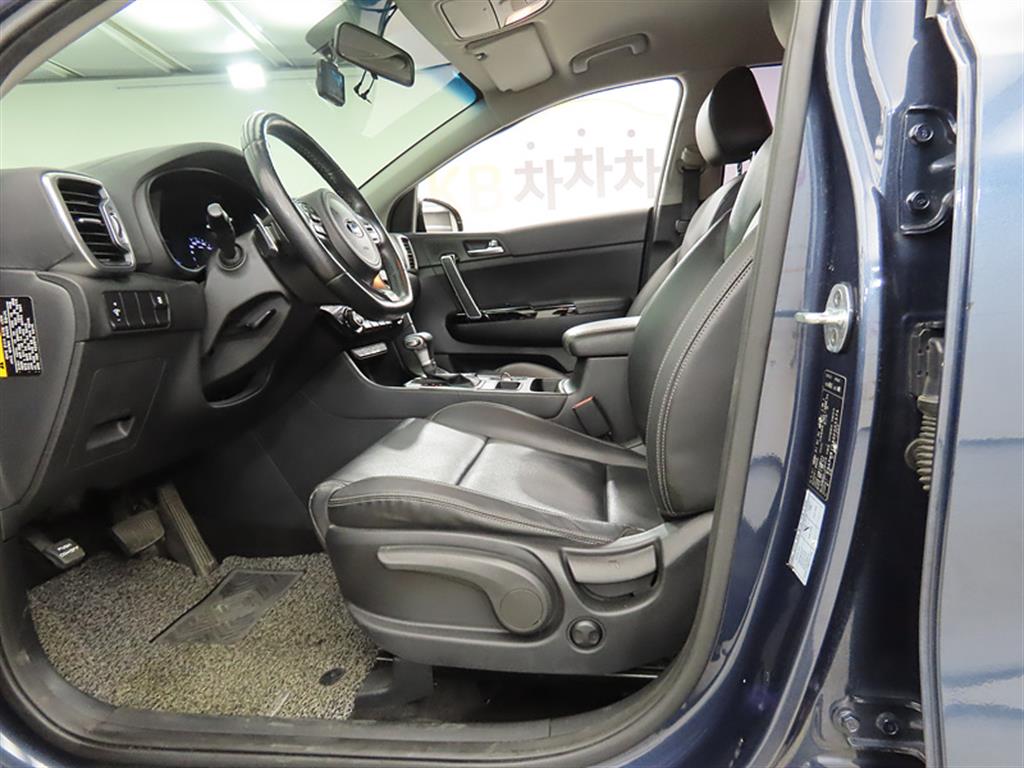 KIA Sportage - Vista 5