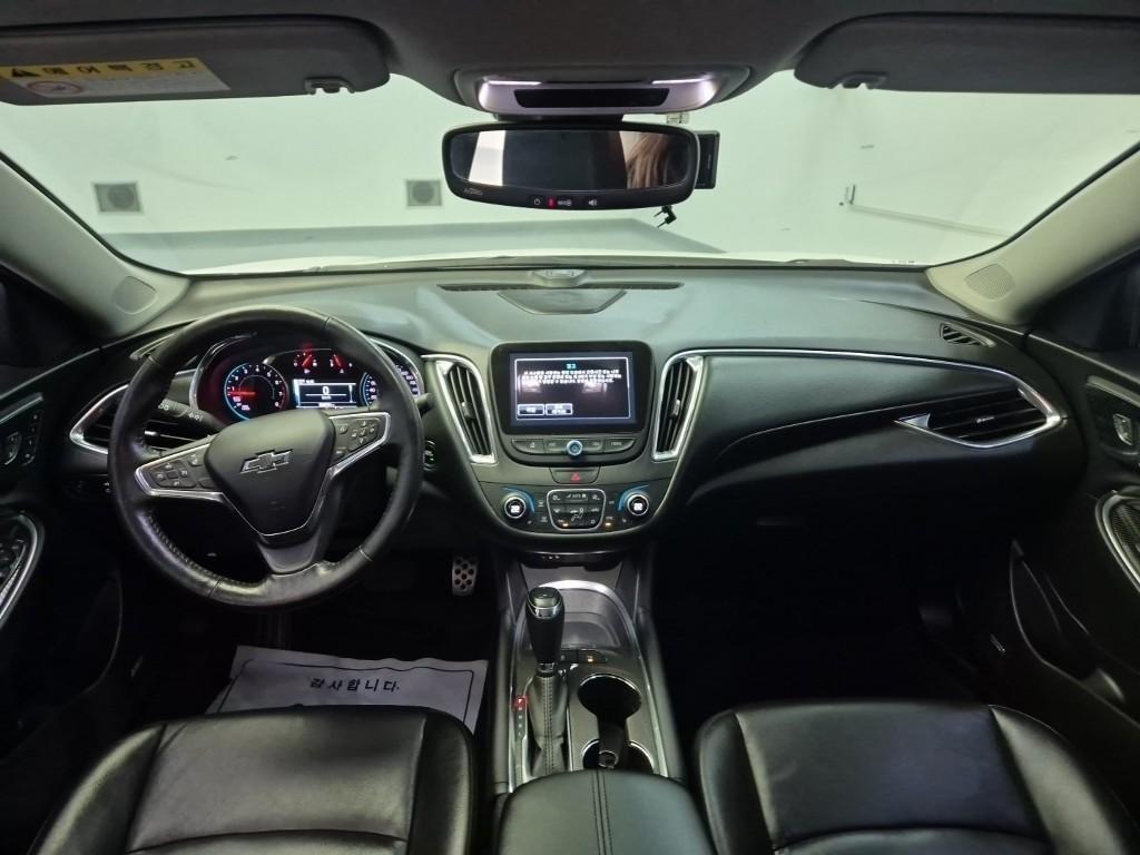 Chevrolet Malibu - Vista 7