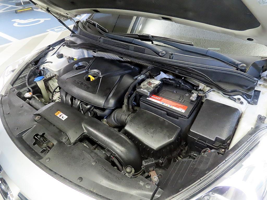 HYUNDAI i40 2012 Plateado - Importación desde Corea - HF Imports Iquique - Foto 19
