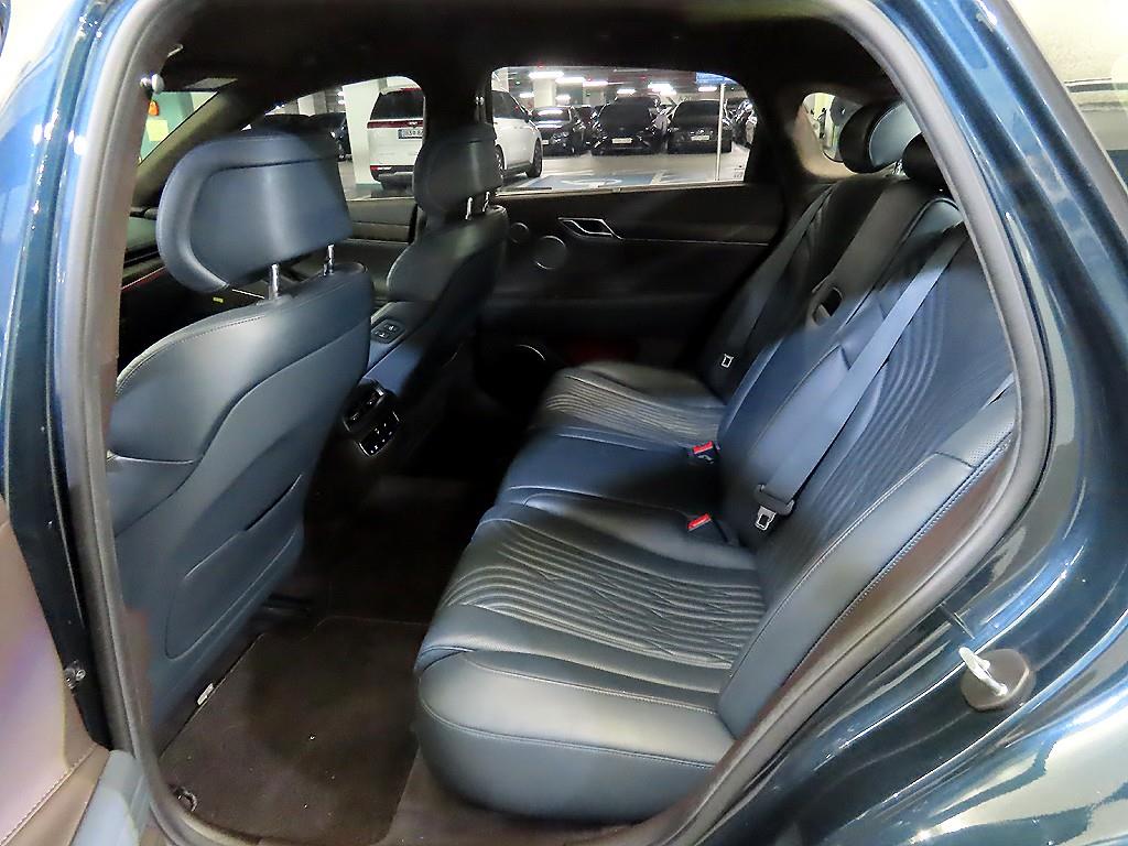 Genesis G80 - Vista 7