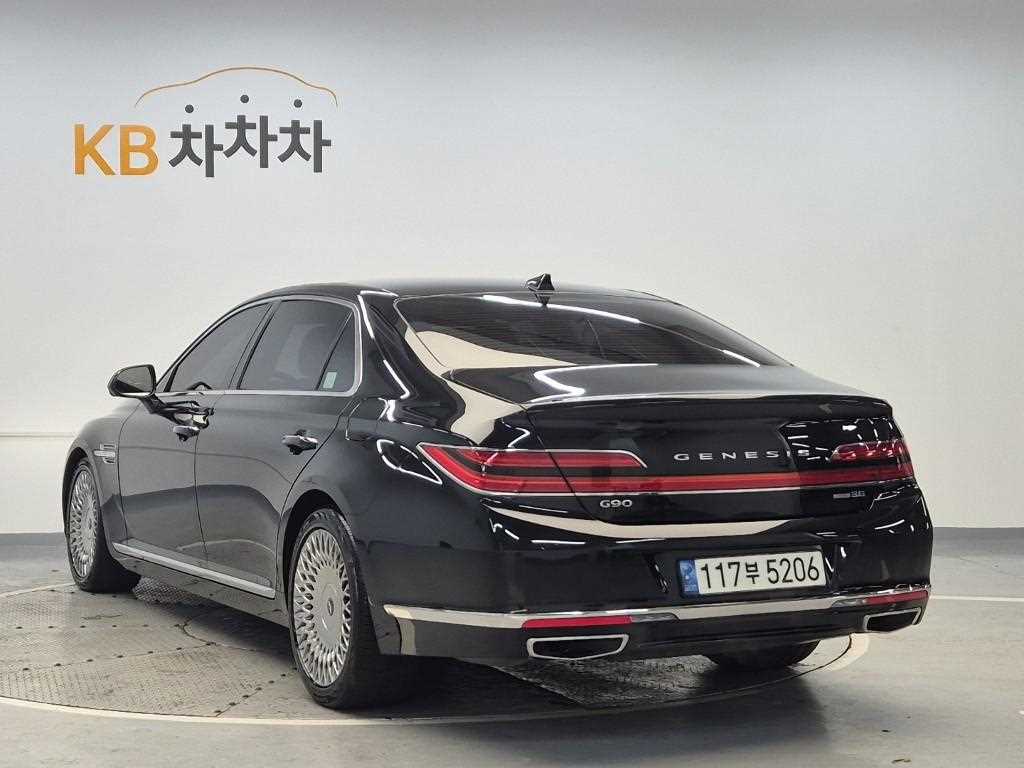 Genesis G90 - Vista 2