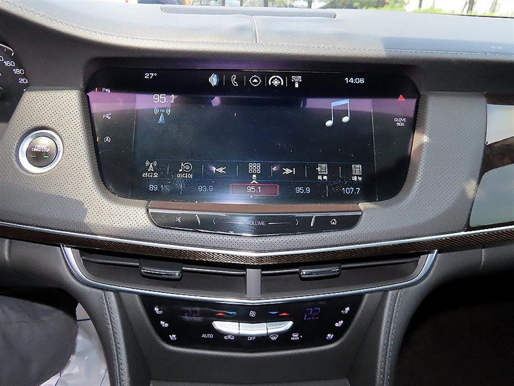 Cadillac CT6 - Vista 12