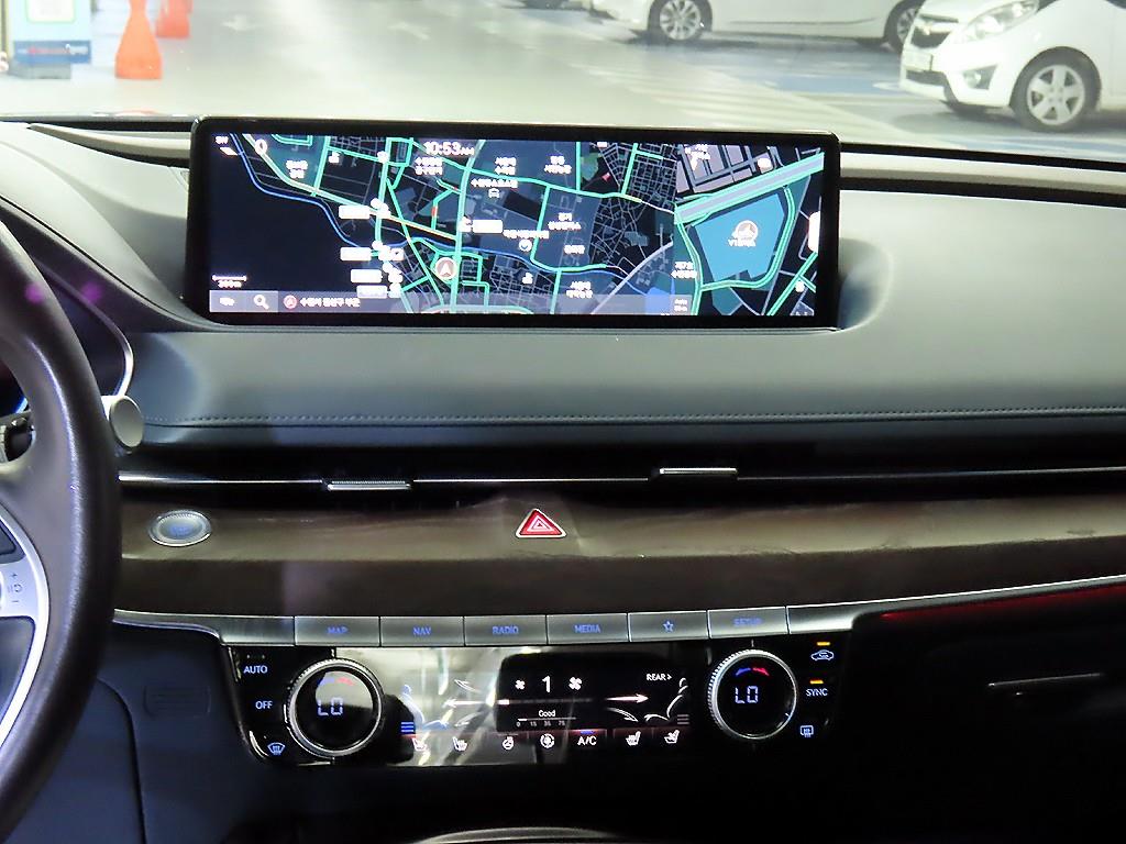 Genesis G80 - Vista 11