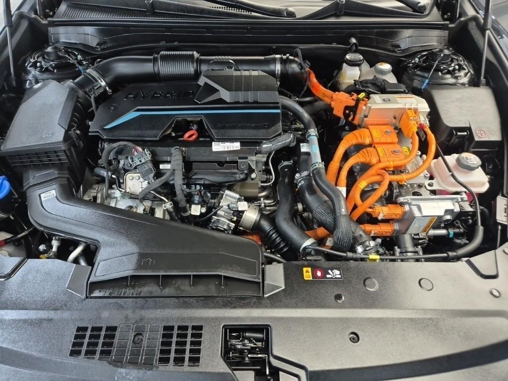 HYUNDAI Grandeur - Vista 5