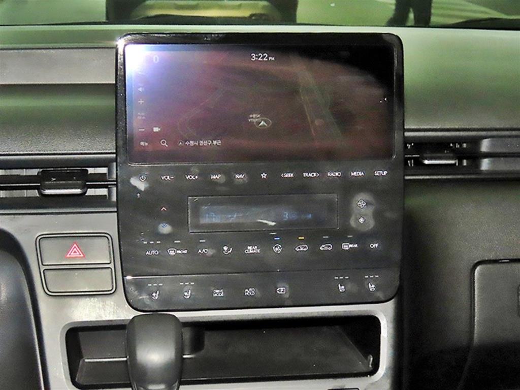 HYUNDAI Staria - Vista 11