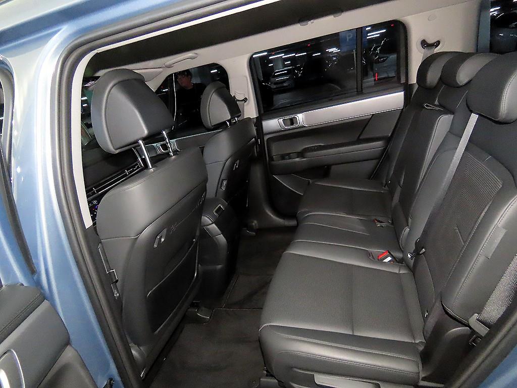 HYUNDAI Santa Fe - Vista 7