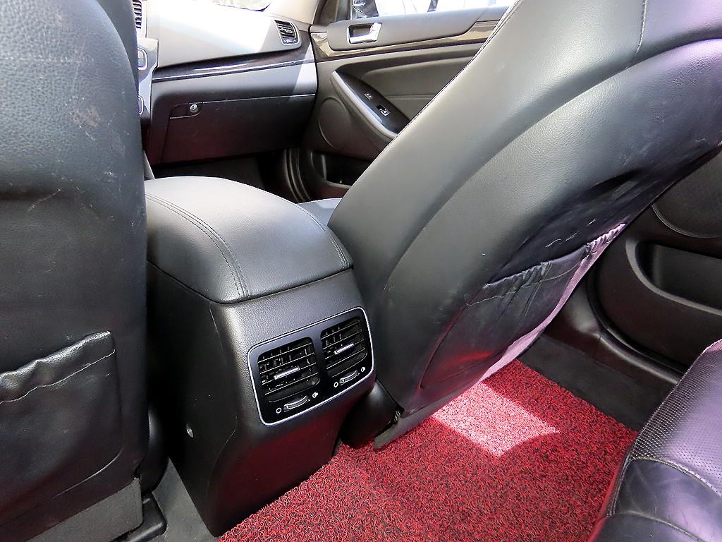 KIA K7 2013 Negro - Importación desde Corea - HF Imports Iquique - Foto 17