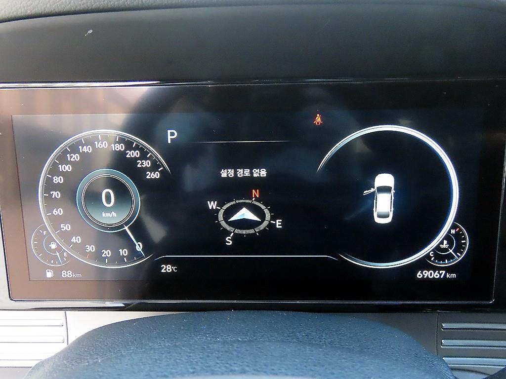 HYUNDAI Grandeur - Vista 9