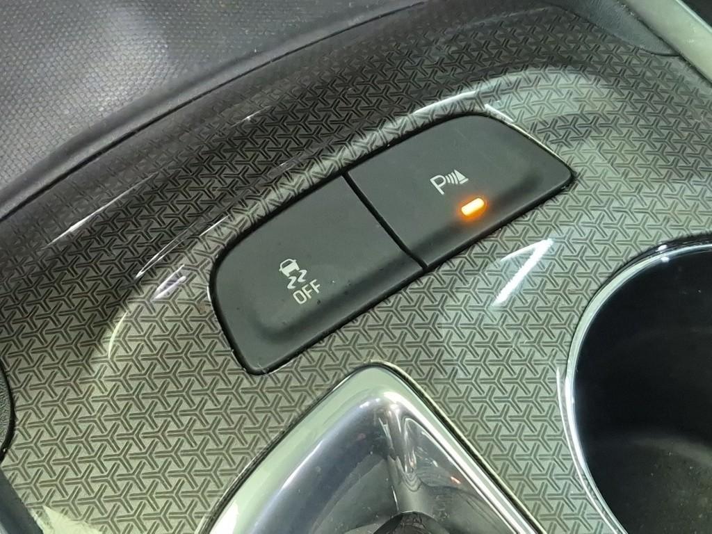 Chevrolet Malibu 2017 Blanco - Importación desde Corea - HF Imports Iquique - Foto 17