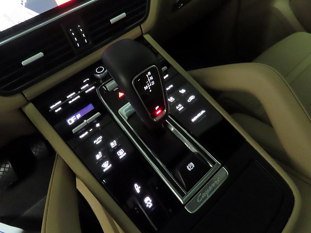 Porsche Cayenne - Vista 10