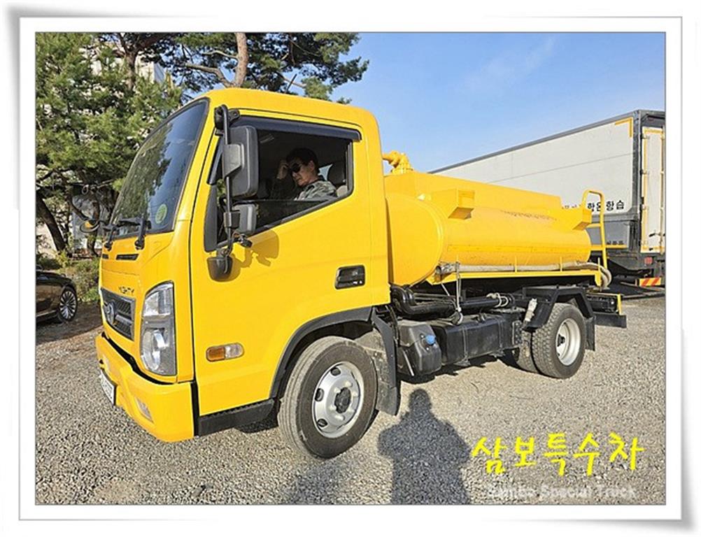 medium and large cargo Rory 2023 Amarillo - Importación desde Corea - HF Imports Iquique - Foto 1
