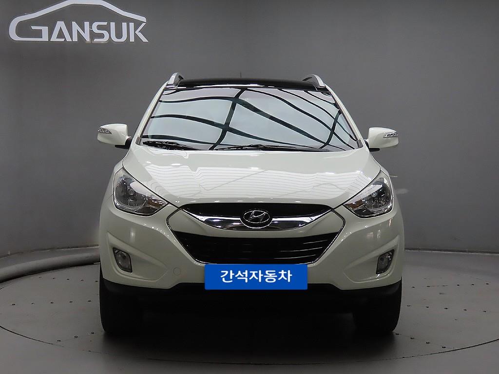 HYUNDAI Tucson 2010 Blanco - Importación desde Corea - HF Imports Iquique - Foto 1