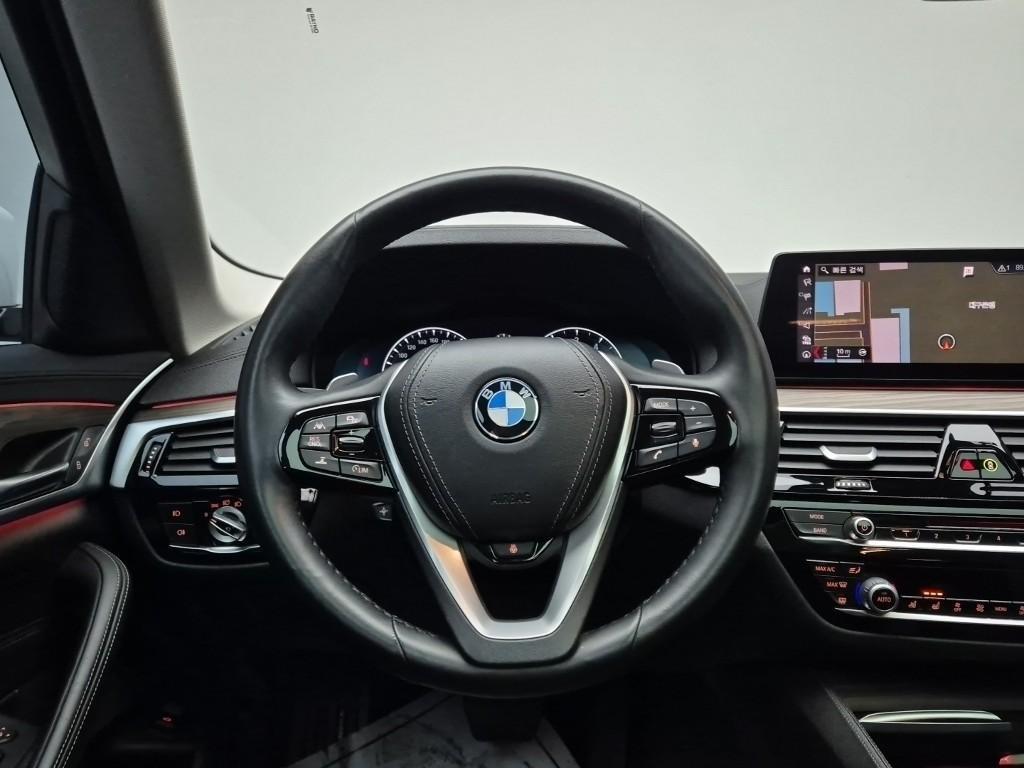 BMW 5 Series - Vista 9