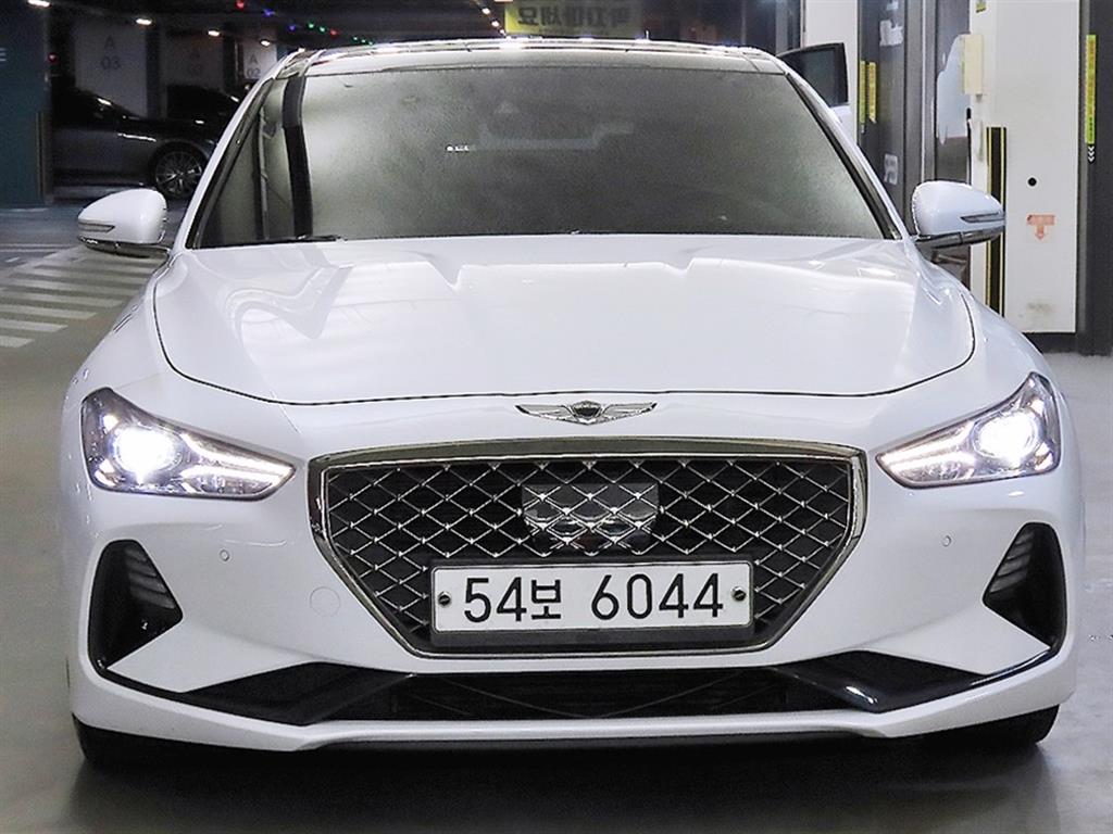 Genesis G70 - Vista 2