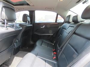 Mercedes Benz E class - Vista 12