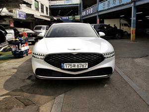 Genesis G90 - Vista 2