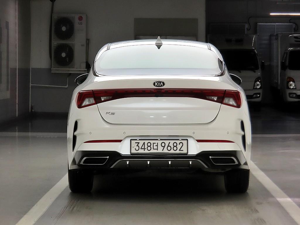 KIA K5 - Vista 3