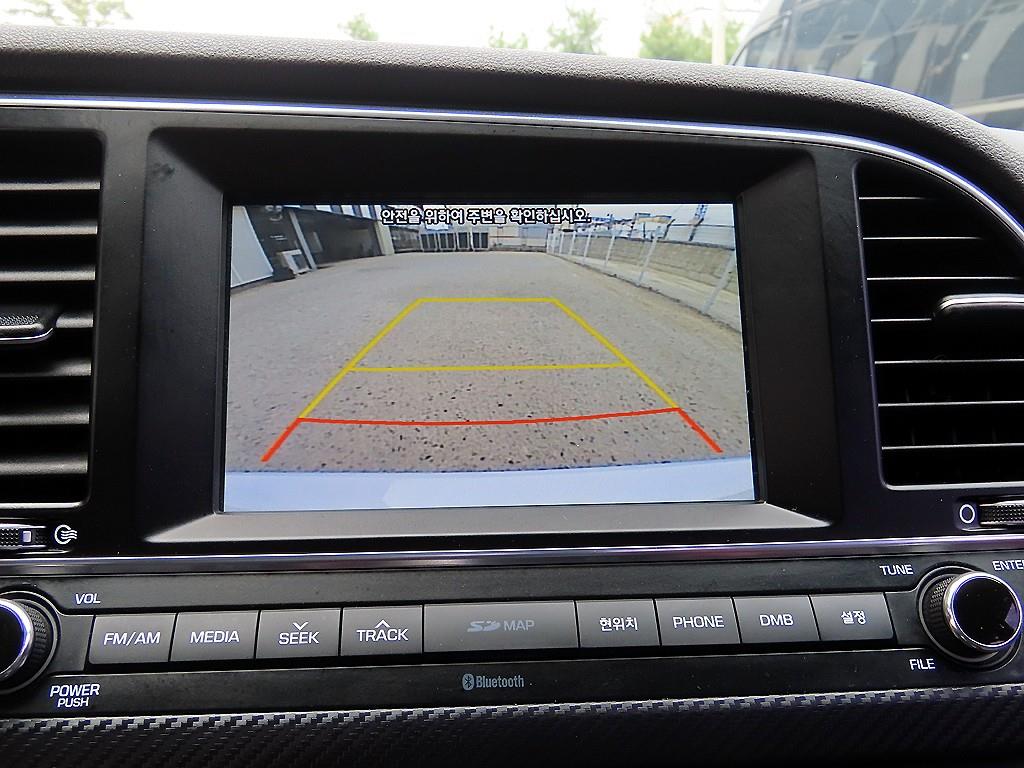 HYUNDAI Avante 2017 Blanco - Importación desde Corea - HF Imports Iquique - Foto 15