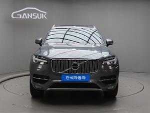 Volvo XC90 - Vista 2