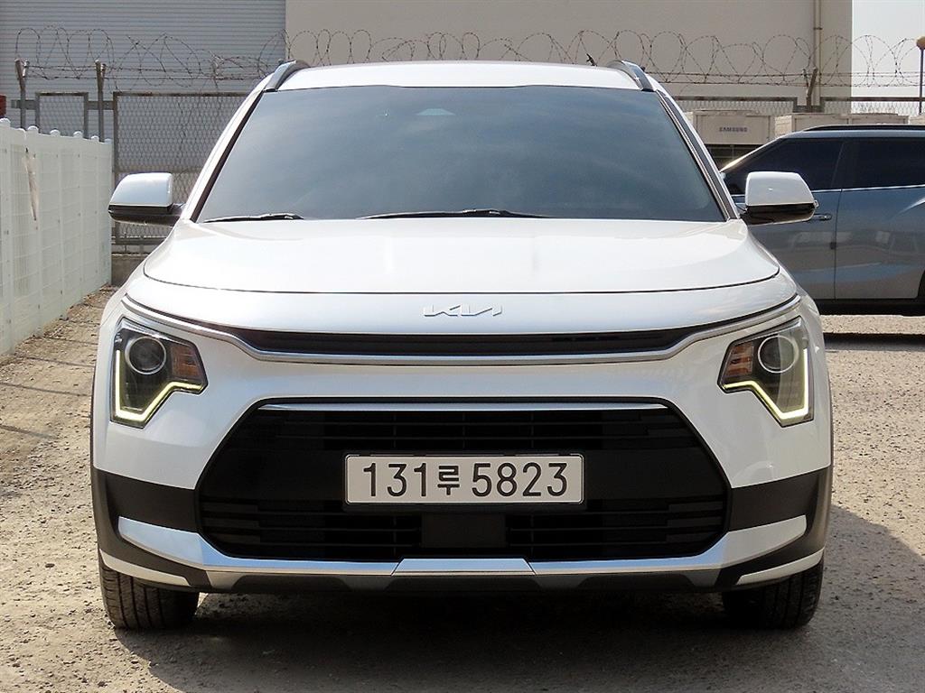 KIA Niro 2022 Blanco - Importación desde Corea - HF Imports Iquique - Foto 1
