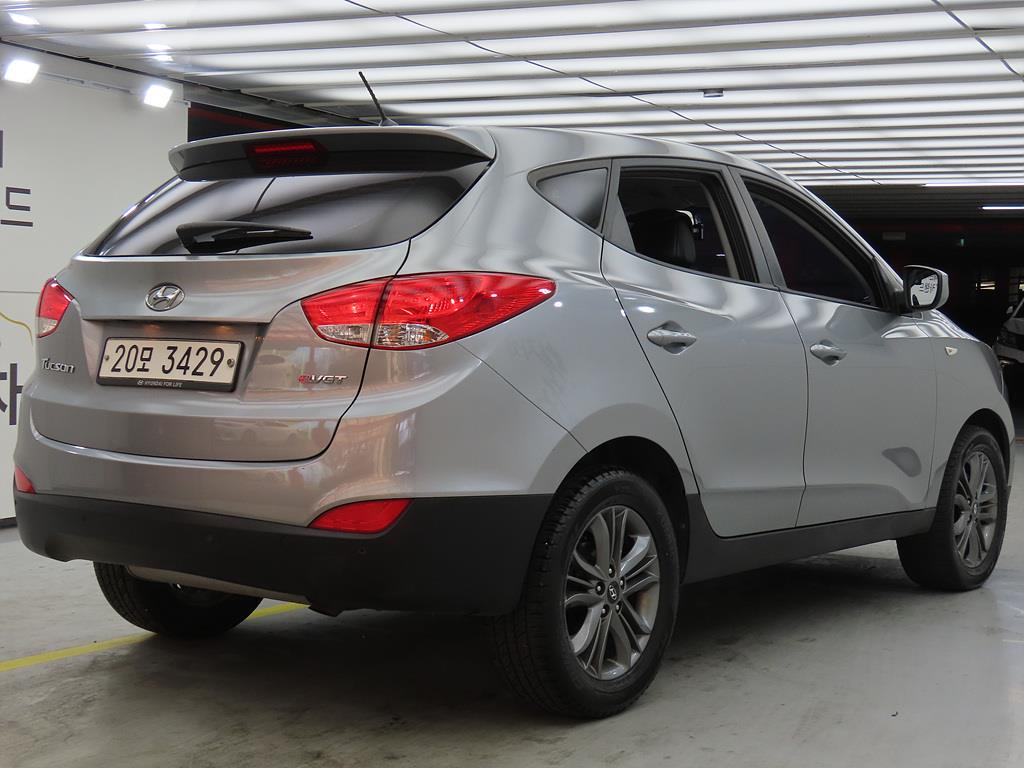 HYUNDAI Tucson - Vista 4
