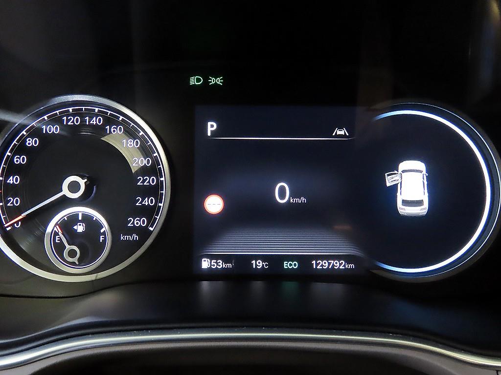 Genesis GV80 - Vista 9