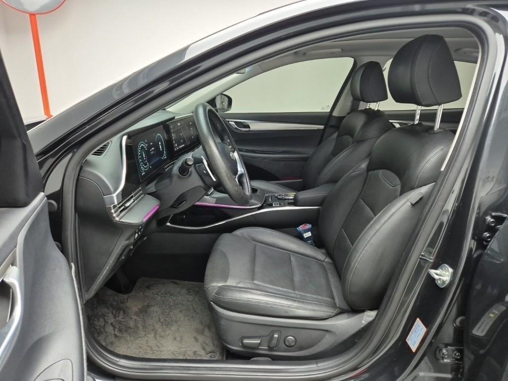 HYUNDAI Grandeur - Vista 11