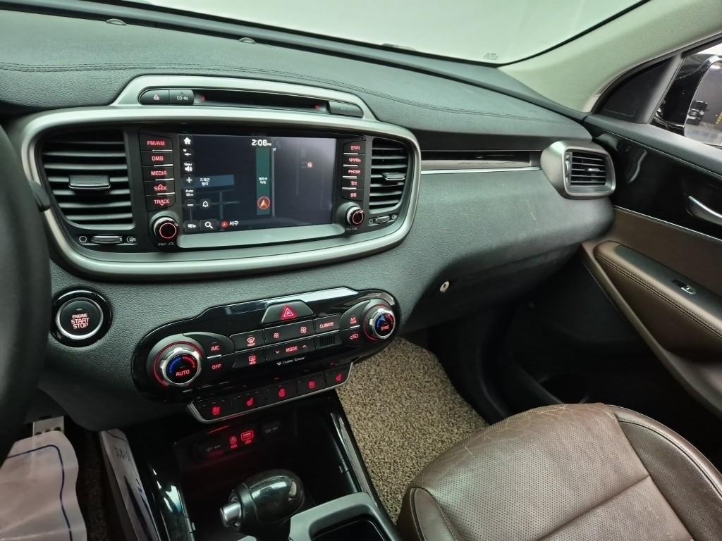 KIA Sorento - Vista 10