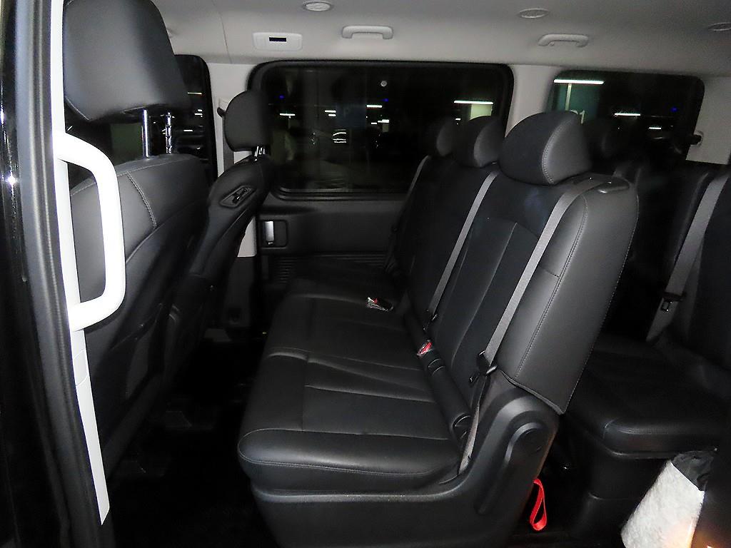 HYUNDAI Staria - Vista 7