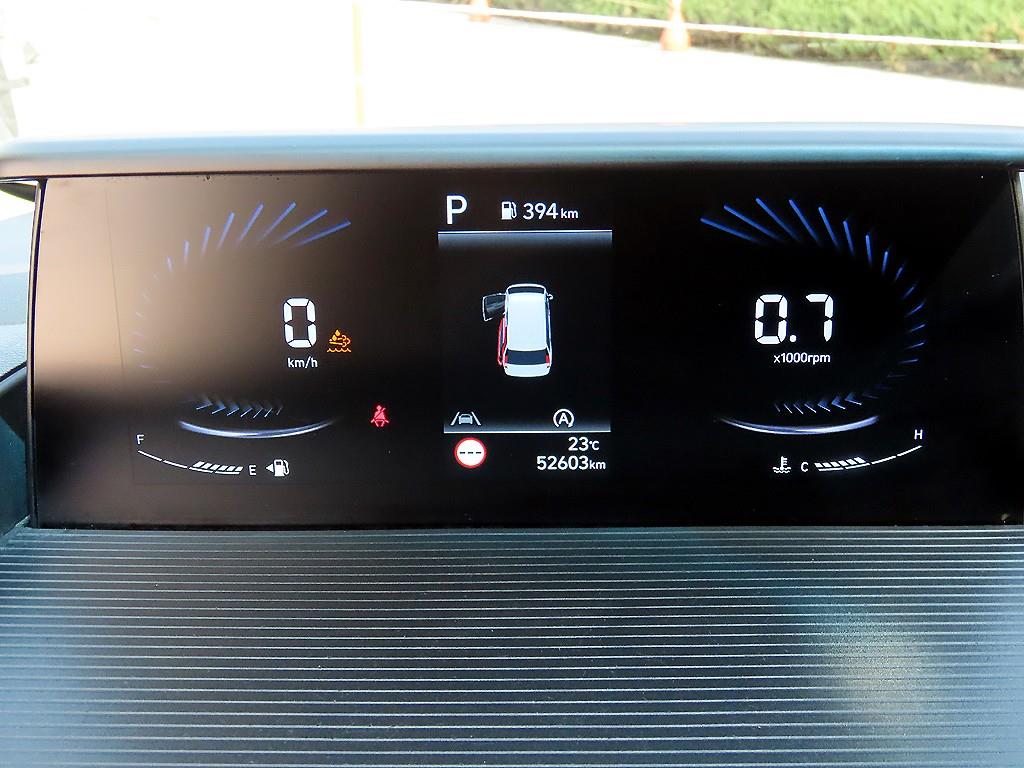 HYUNDAI Staria - Vista 10