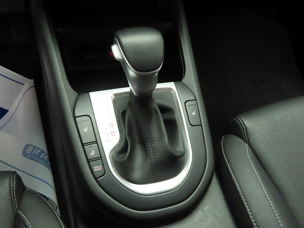 KIA K3 2022 Gris - Importación desde Corea - HF Imports Iquique - Foto 10