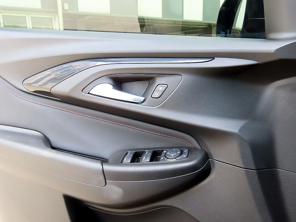 Chevrolet Trail Blazer - Vista 12