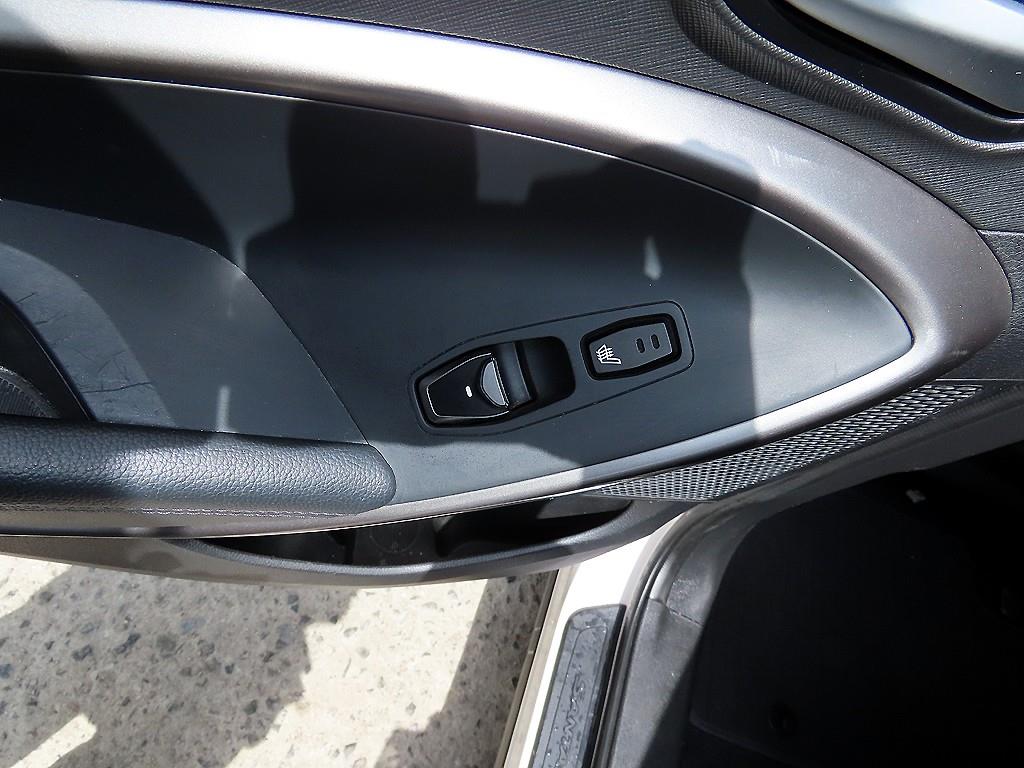 HYUNDAI Santa Fe 2016 Blanco - Importación desde Corea - HF Imports Iquique - Foto 16