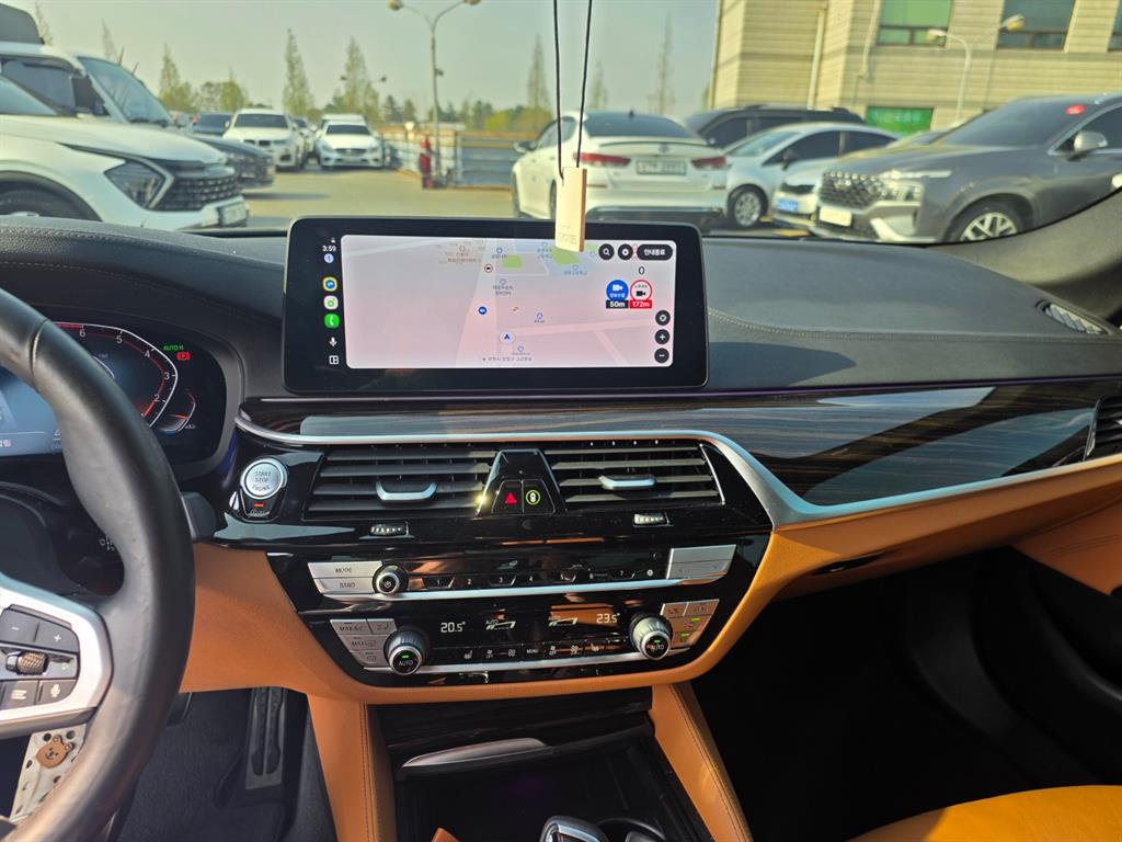 BMW 5 Series - Vista 11